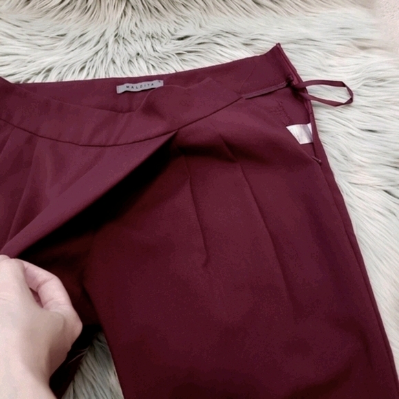 Summer NWOT Burgundy Pleated Pants Office Business Formal Tapered Trousers - Picture 6 of 7
